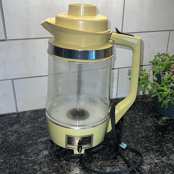 Vtg Proctor Silex 1972 Starflite Etch Floral Coffee Percolator Model 705… - Picture 1 of 5